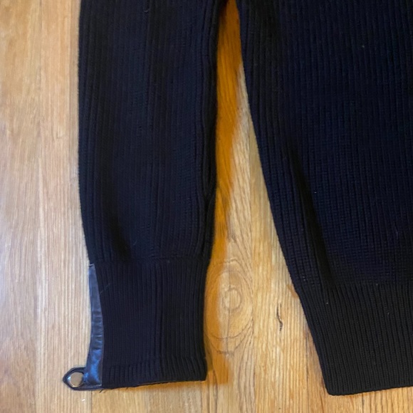 GUCCI Cardigan Sweater - Picture 7 of 15